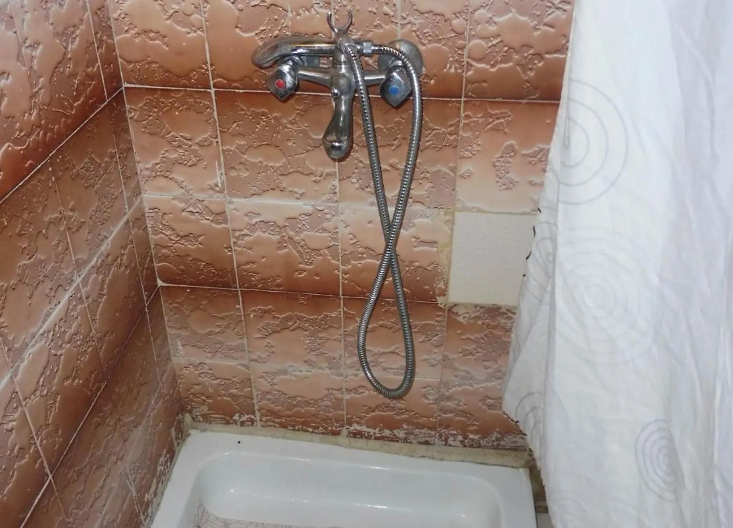 Guest House Arena بولا 0*,